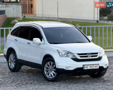 Белый Хонда СРВ, объемом двигателя 2.35 л и пробегом 171 тыс. км за 12900 $, фото 2 на Automoto.ua