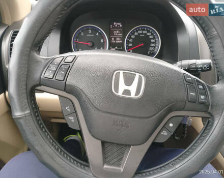 Белый Хонда СРВ, объемом двигателя 2.2 л и пробегом 228 тыс. км за 13300 $, фото 14 на Automoto.ua