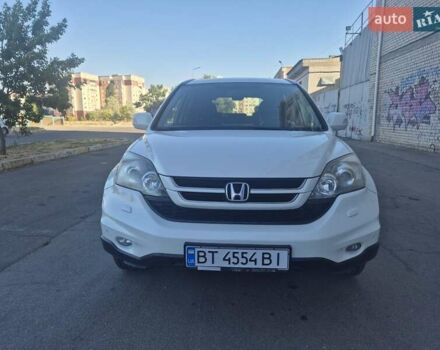 Белый Хонда СРВ, объемом двигателя 2 л и пробегом 174 тыс. км за 13700 $, фото 6 на Automoto.ua