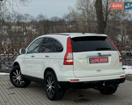 Белый Хонда СРВ, объемом двигателя 2.2 л и пробегом 177 тыс. км за 15500 $, фото 14 на Automoto.ua