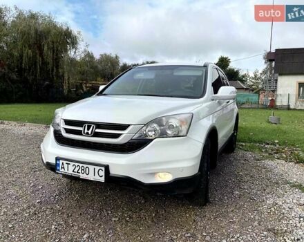 Белый Хонда СРВ, объемом двигателя 2.2 л и пробегом 212 тыс. км за 12500 $, фото 1 на Automoto.ua