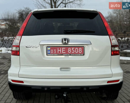 Белый Хонда СРВ, объемом двигателя 2.2 л и пробегом 177 тыс. км за 15500 $, фото 18 на Automoto.ua