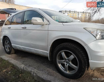 Белый Хонда СРВ, объемом двигателя 2.2 л и пробегом 228 тыс. км за 13100 $, фото 5 на Automoto.ua