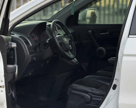 Белый Хонда СРВ, объемом двигателя 2.35 л и пробегом 171 тыс. км за 12900 $, фото 23 на Automoto.ua