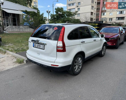 Белый Хонда СРВ, объемом двигателя 2.4 л и пробегом 185 тыс. км за 15000 $, фото 4 на Automoto.ua