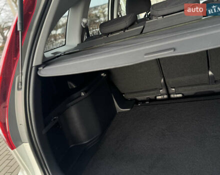 Белый Хонда СРВ, объемом двигателя 2.2 л и пробегом 177 тыс. км за 15500 $, фото 81 на Automoto.ua