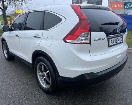 Белый Хонда СРВ, объемом двигателя 2.35 л и пробегом 113 тыс. км за 17200 $, фото 8 на Automoto.ua
