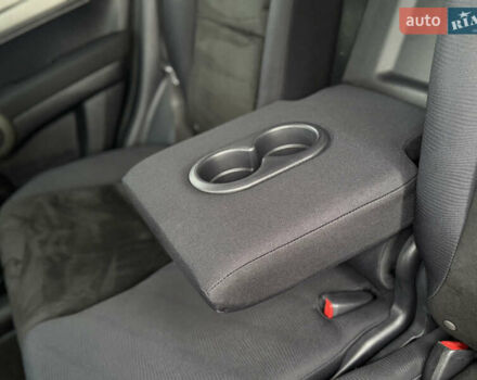 Белый Хонда СРВ, объемом двигателя 2.2 л и пробегом 177 тыс. км за 15500 $, фото 77 на Automoto.ua