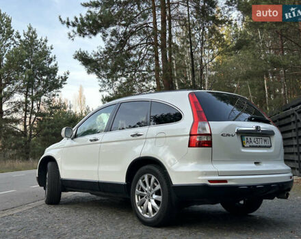 Белый Хонда СРВ, объемом двигателя 2 л и пробегом 280 тыс. км за 11999 $, фото 4 на Automoto.ua