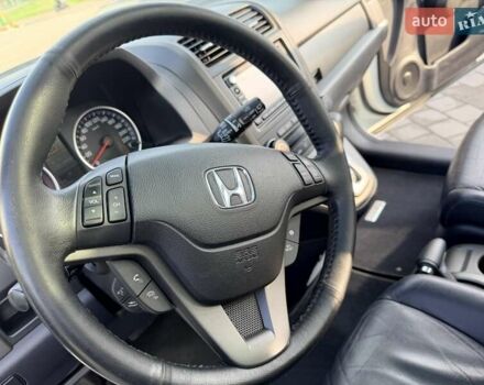 Белый Хонда СРВ, объемом двигателя 2.2 л и пробегом 195 тыс. км за 15800 $, фото 42 на Automoto.ua