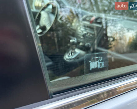 Белый Хонда СРВ, объемом двигателя 2 л и пробегом 280 тыс. км за 11999 $, фото 18 на Automoto.ua