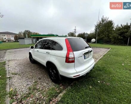 Белый Хонда СРВ, объемом двигателя 2.2 л и пробегом 212 тыс. км за 12500 $, фото 5 на Automoto.ua