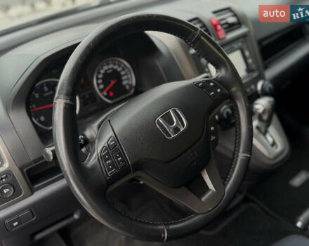 Белый Хонда СРВ, объемом двигателя 2.2 л и пробегом 177 тыс. км за 15500 $, фото 39 на Automoto.ua