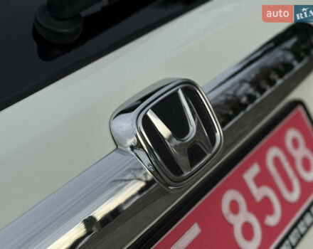 Белый Хонда СРВ, объемом двигателя 2.2 л и пробегом 177 тыс. км за 15500 $, фото 21 на Automoto.ua