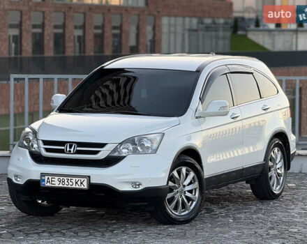 Белый Хонда СРВ, объемом двигателя 2.35 л и пробегом 171 тыс. км за 12900 $, фото 6 на Automoto.ua
