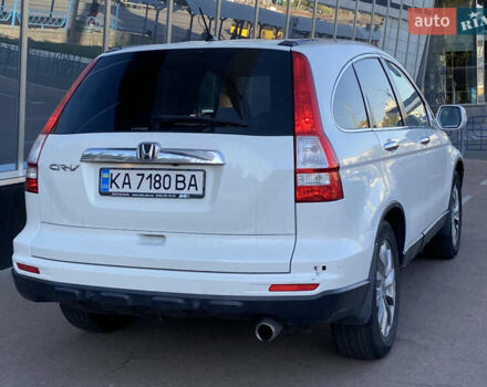 Белый Хонда СРВ, объемом двигателя 2 л и пробегом 196 тыс. км за 13900 $, фото 3 на Automoto.ua