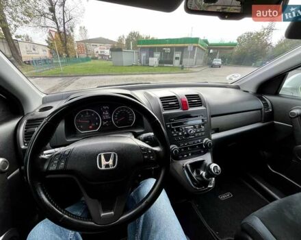 Белый Хонда СРВ, объемом двигателя 2.2 л и пробегом 212 тыс. км за 12500 $, фото 10 на Automoto.ua