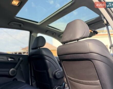 Белый Хонда СРВ, объемом двигателя 2.2 л и пробегом 195 тыс. км за 15800 $, фото 34 на Automoto.ua