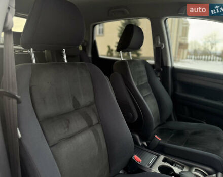 Белый Хонда СРВ, объемом двигателя 2.2 л и пробегом 177 тыс. км за 15500 $, фото 61 на Automoto.ua