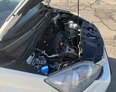 Белый Хонда СРВ, объемом двигателя 2 л и пробегом 165 тыс. км за 11700 $, фото 5 на Automoto.ua