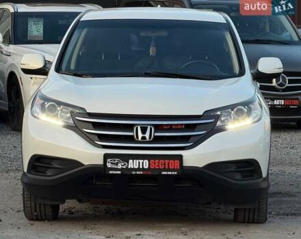 Белый Хонда СРВ, объемом двигателя 2.35 л и пробегом 175 тыс. км за 16500 $, фото 3 на Automoto.ua