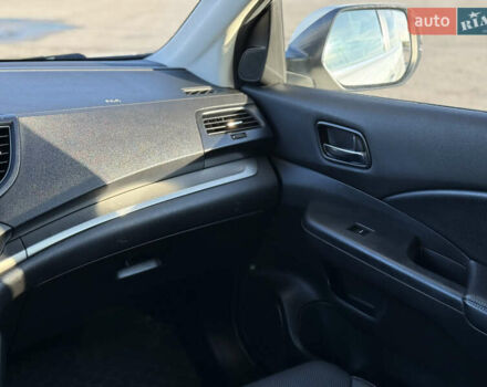 Белый Хонда СРВ, объемом двигателя 2.2 л и пробегом 254 тыс. км за 16950 $, фото 35 на Automoto.ua