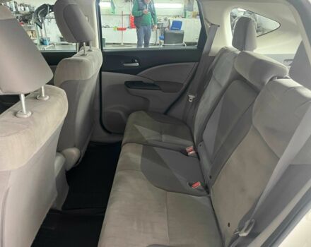 Белый Хонда СРВ, объемом двигателя 2.4 л и пробегом 148 тыс. км за 12999 $, фото 8 на Automoto.ua