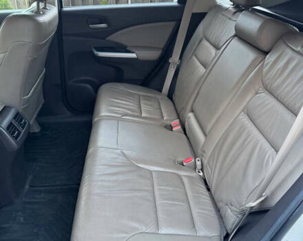 Білий Хонда СРВ, об'ємом двигуна 2.35 л та пробігом 86 тис. км за 17000 $, фото 6 на Automoto.ua