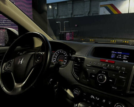 Белый Хонда СРВ, объемом двигателя 2.2 л и пробегом 208 тыс. км за 17200 $, фото 13 на Automoto.ua