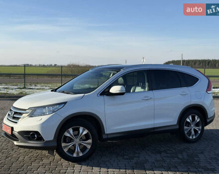 Белый Хонда СРВ, объемом двигателя 2.2 л и пробегом 254 тыс. км за 16950 $, фото 2 на Automoto.ua