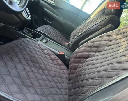 Белый Хонда СРВ, объемом двигателя 2.4 л и пробегом 169 тыс. км за 13980 $, фото 23 на Automoto.ua