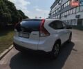 Белый Хонда СРВ, объемом двигателя 2.35 л и пробегом 200 тыс. км за 16000 $, фото 6 на Automoto.ua