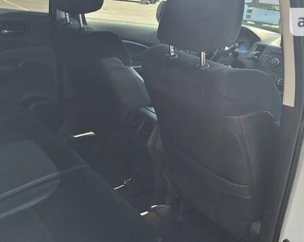 Белый Хонда СРВ, объемом двигателя 2.2 л и пробегом 238 тыс. км за 16500 $, фото 20 на Automoto.ua