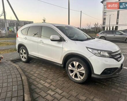 Белый Хонда СРВ, объемом двигателя 2.2 л и пробегом 152 тыс. км за 18750 $, фото 1 на Automoto.ua