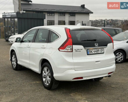 Белый Хонда СРВ, объемом двигателя 2.2 л и пробегом 229 тыс. км за 17850 $, фото 4 на Automoto.ua