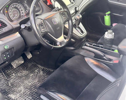 Белый Хонда СРВ, объемом двигателя 2.2 л и пробегом 152 тыс. км за 18750 $, фото 14 на Automoto.ua