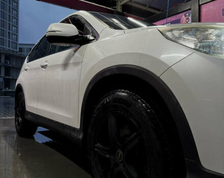 Белый Хонда СРВ, объемом двигателя 2.2 л и пробегом 208 тыс. км за 17200 $, фото 7 на Automoto.ua