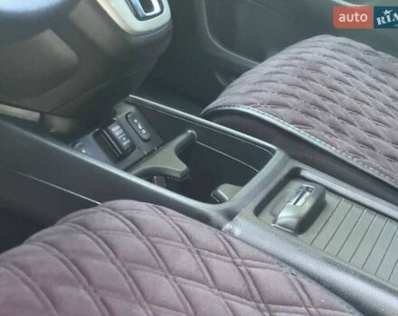 Белый Хонда СРВ, объемом двигателя 2.4 л и пробегом 169 тыс. км за 13980 $, фото 28 на Automoto.ua