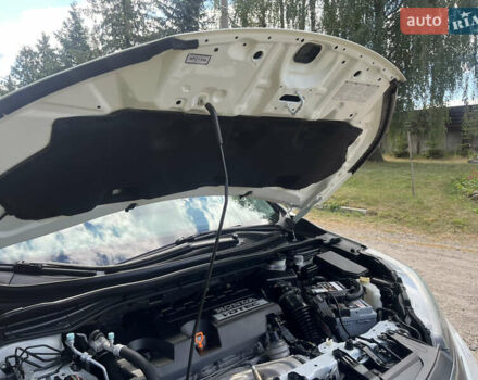 Белый Хонда СРВ, объемом двигателя 2.2 л и пробегом 250 тыс. км за 18799 $, фото 71 на Automoto.ua