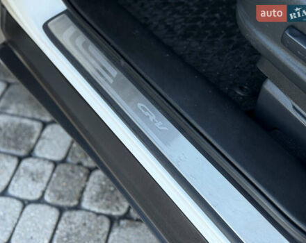 Белый Хонда СРВ, объемом двигателя 2.2 л и пробегом 254 тыс. км за 16950 $, фото 33 на Automoto.ua