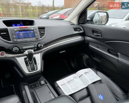 Белый Хонда СРВ, объемом двигателя 2.2 л и пробегом 110 тыс. км за 21950 $, фото 14 на Automoto.ua