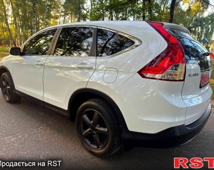 Белый Хонда СРВ, объемом двигателя 2.4 л и пробегом 150 тыс. км за 13980 $, фото 3 на Automoto.ua