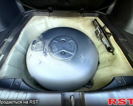 Белый Хонда СРВ, объемом двигателя 2.4 л и пробегом 152 тыс. км за 13200 $, фото 7 на Automoto.ua