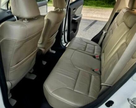 Білий Хонда СРВ, об'ємом двигуна 2.4 л та пробігом 81 тис. км за 6500 $, фото 10 на Automoto.ua