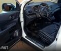 Білий Хонда СРВ, об'ємом двигуна 2.2 л та пробігом 300 тис. км за 16300 $, фото 6 на Automoto.ua