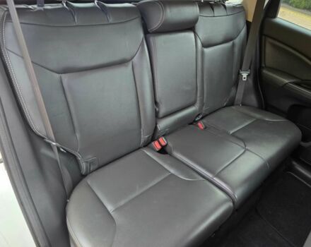 Белый Хонда СРВ, объемом двигателя 1.6 л и пробегом 76 тыс. км за 4000 $, фото 10 на Automoto.ua