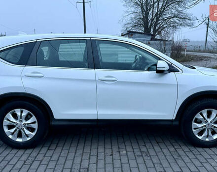 Белый Хонда СРВ, объемом двигателя 1.6 л и пробегом 176 тыс. км за 15800 $, фото 1 на Automoto.ua