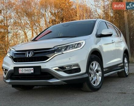 Белый Хонда СРВ, объемом двигателя 1.6 л и пробегом 176 тыс. км за 17890 $, фото 2 на Automoto.ua