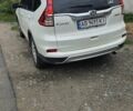 Белый Хонда СРВ, объемом двигателя 2.36 л и пробегом 220 тыс. км за 15800 $, фото 3 на Automoto.ua