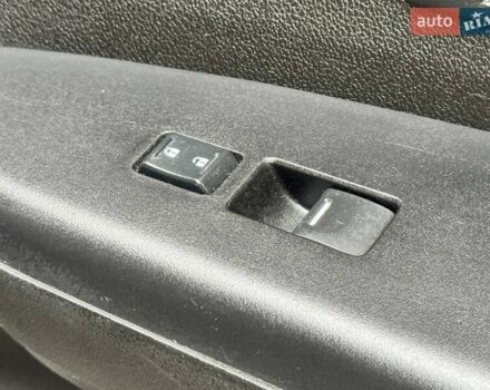 Білий Хонда СРВ, об'ємом двигуна 2.36 л та пробігом 164 тис. км за 14900 $, фото 50 на Automoto.ua